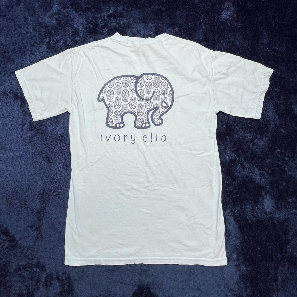Ivory Ella t-shirt in great condition